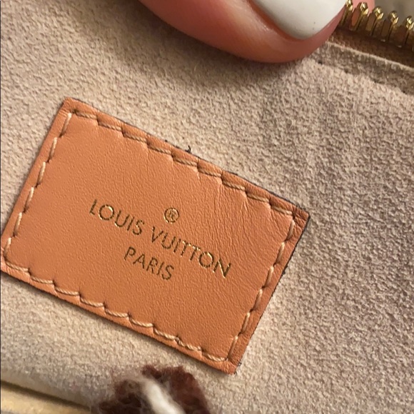 Louis Vuitton TUILERIES. Sold out online !!! - Picture 3 of 13
